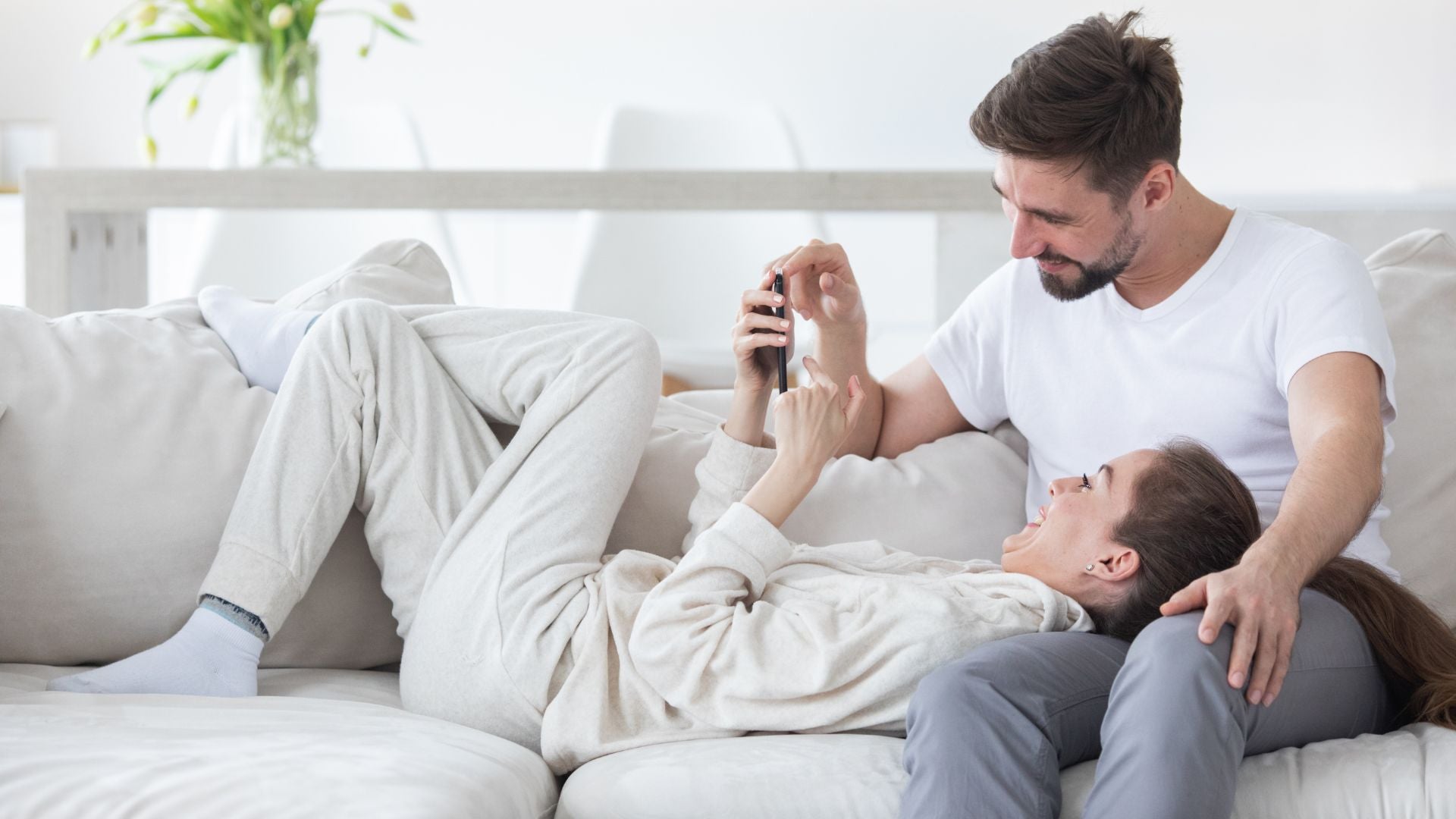 If You Don’t Love It, It’s Not for You: Our Unofficial Furniture Dating Rule ❤️🛋