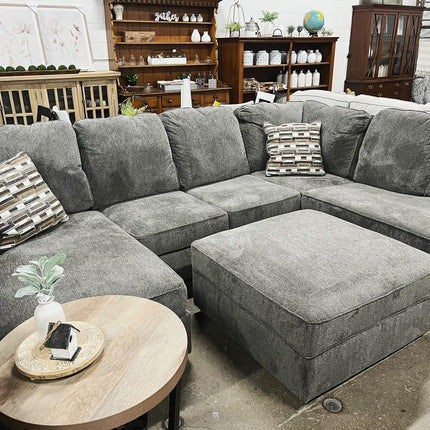 Collection image for: Couches/Chairs